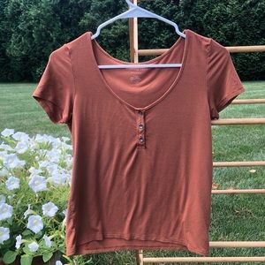 American Eagle Burnt Orange Top